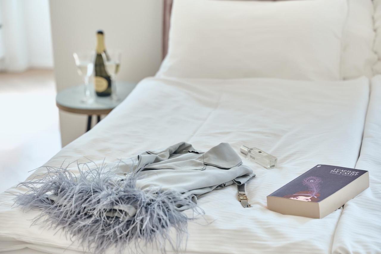 High Heaven Apartment Praha Bagian luar foto