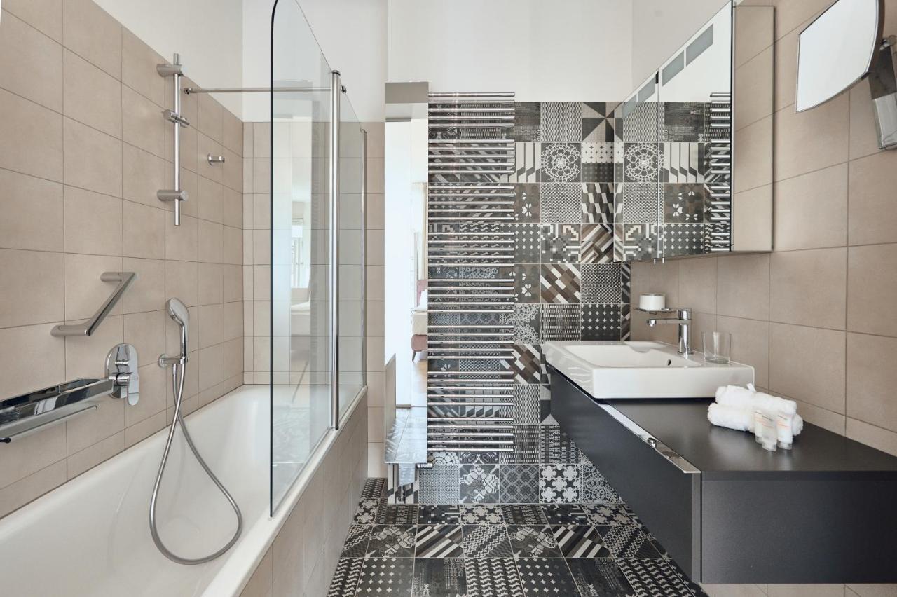 High Heaven Apartment Praha Bagian luar foto