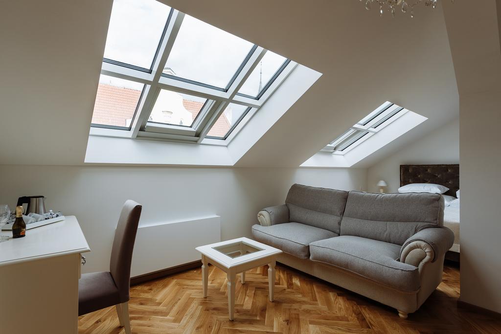 High Heaven Apartment Praha Bagian luar foto