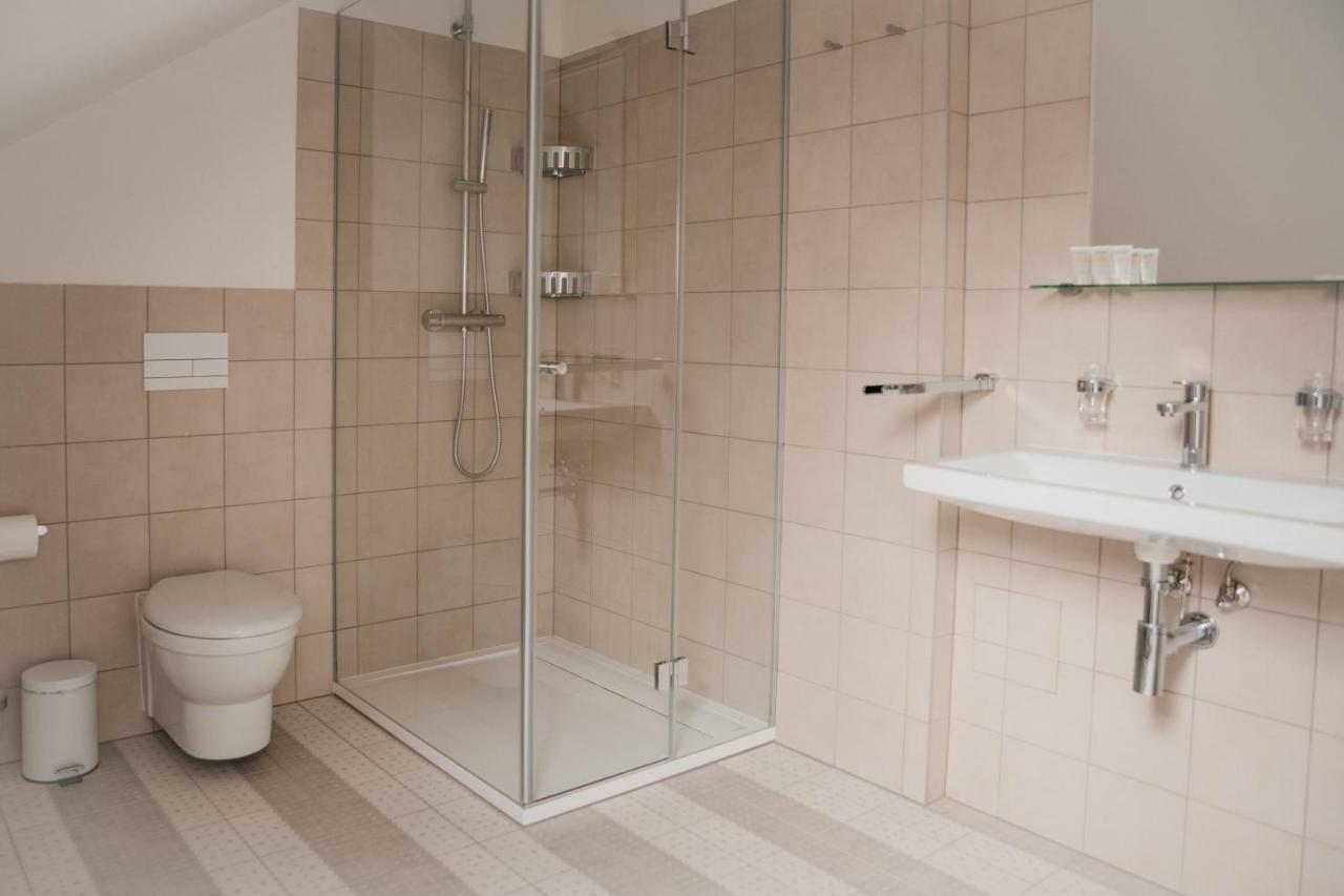 High Heaven Apartment Praha Bagian luar foto